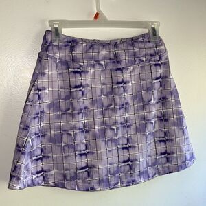 EXCELLENT CONDITION WOMEN’S MEDIUM TITLE NINE 16” DREAM SKORT